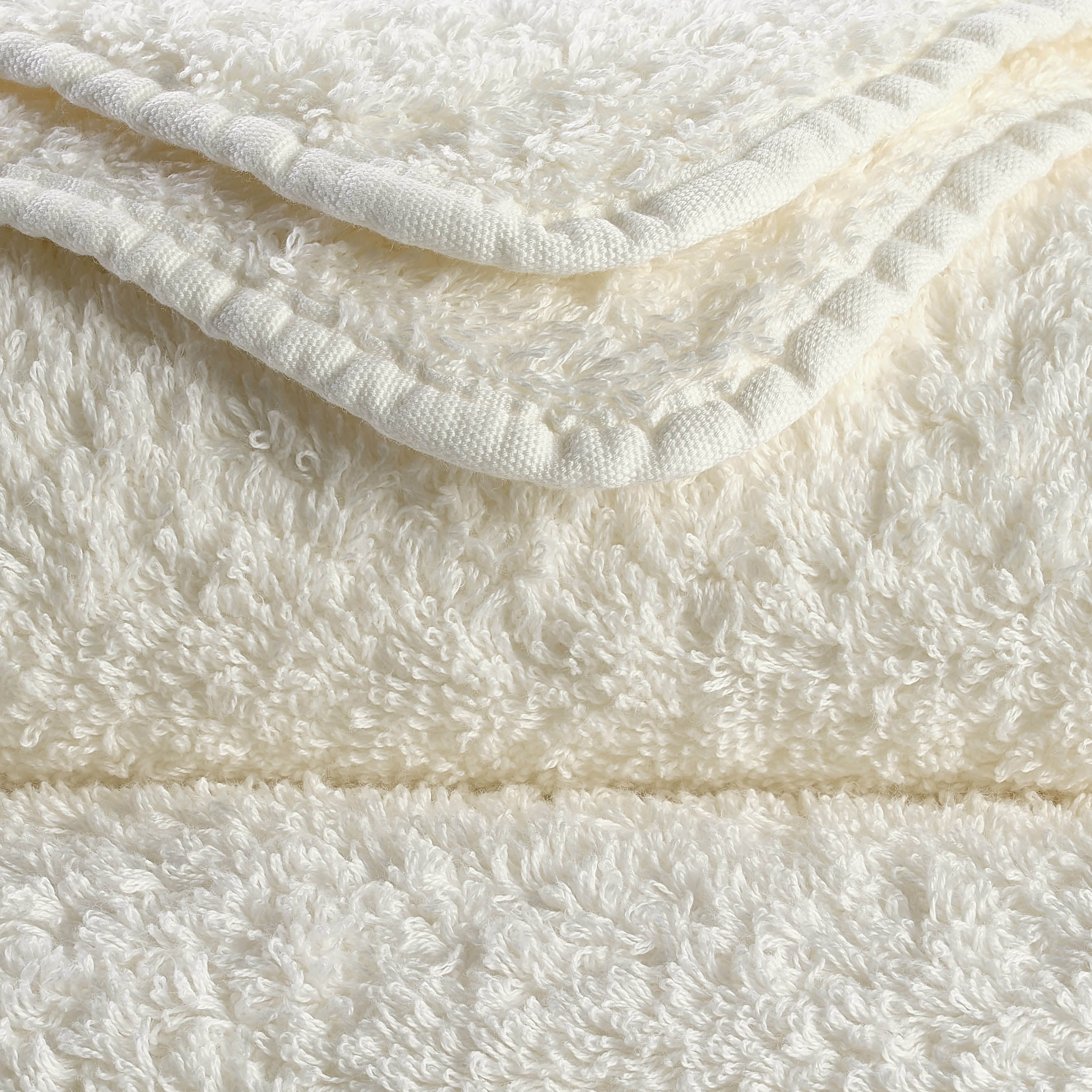 Detail der Super Pile Frottierschlingen in Ivory 103 – ägyptische Baumwolle, 700 g/m²