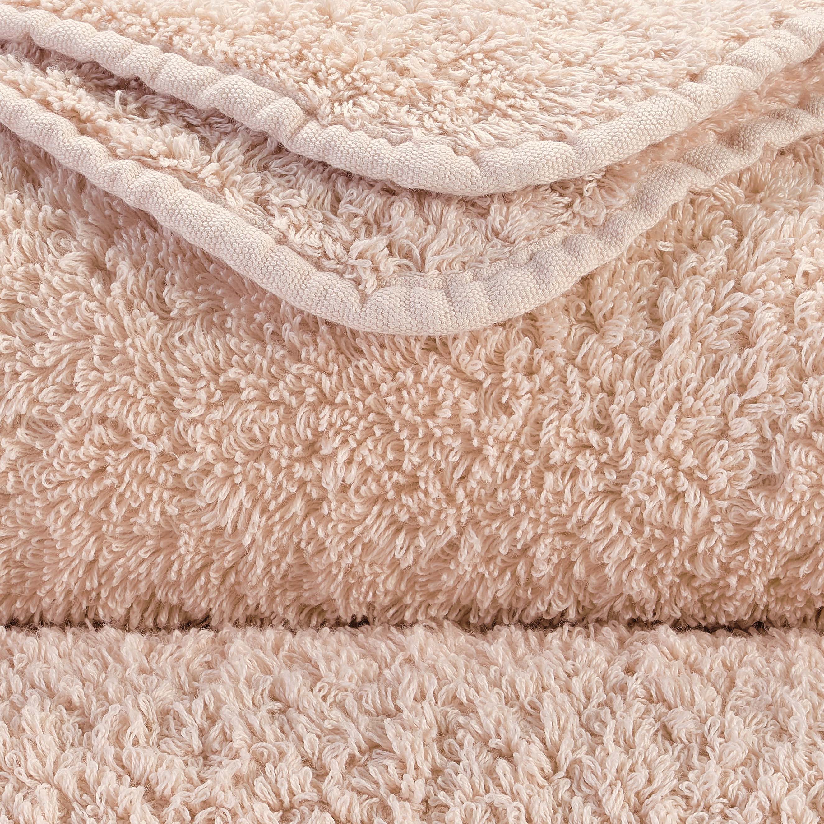Detail der Super Pile Frottierschlingen in Nude 610 – ägyptische Baumwolle, 700 g/m²