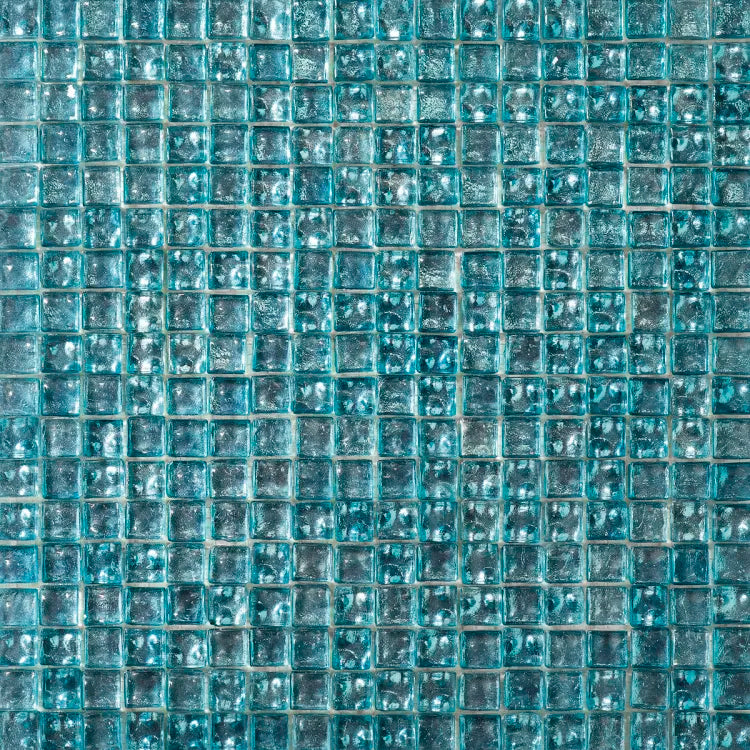 Entdecken Sie das SICIS® Aqua Türkis Glasmosaik für Bad, Pool und Spa. Edle Glasmosaik Fliesen mit spektakulärer Farbwirkung, italienischer Raffinesse und atemberaubender Ausstrahlung, jetzt erhältlich in der Tiamont Online Boutique.